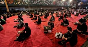 Virus-hit Iran reopens mosques for holy Ramadan nights