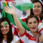 پنجره ای رو به خانه پدری چهار شنبه ۳۰ خرداد