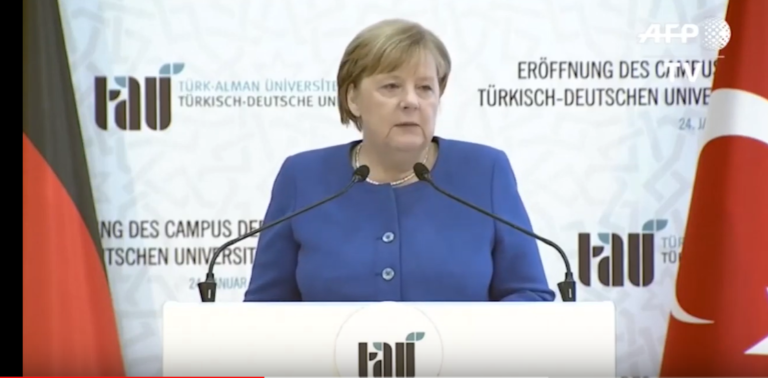 دکه جمعه۴ بهمن