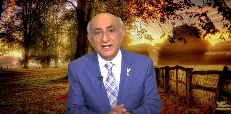 نگاه پرویز کاردان چهارشنبه ۱۲ آذر ۱۳۹۹